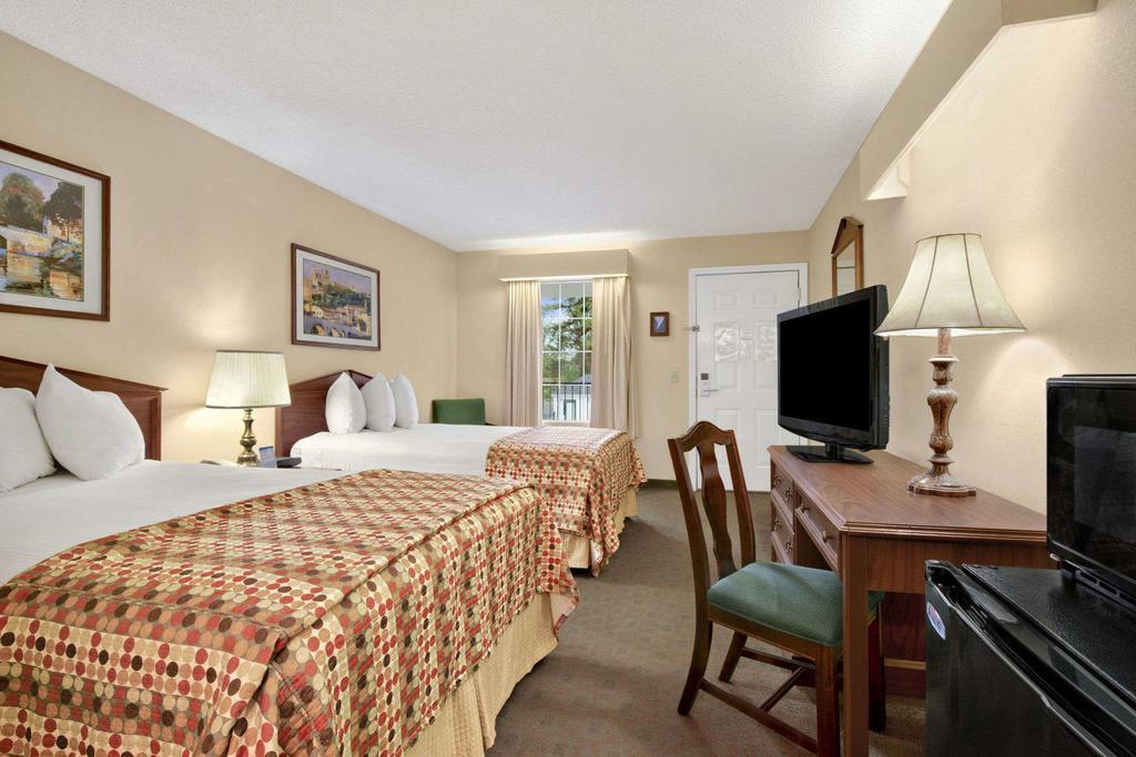 เบย์มอนต์ บาย วินด์แฮม แอลบานี แอท แอลบานีมอลล์ Motel อัลบานี ภายนอก รูปภาพ